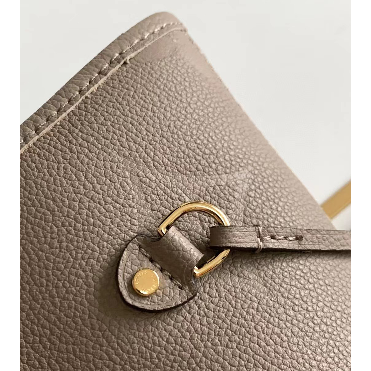 Louis Vuitton Neverfull MM Tote(31-29-17cm) - FashionPlug