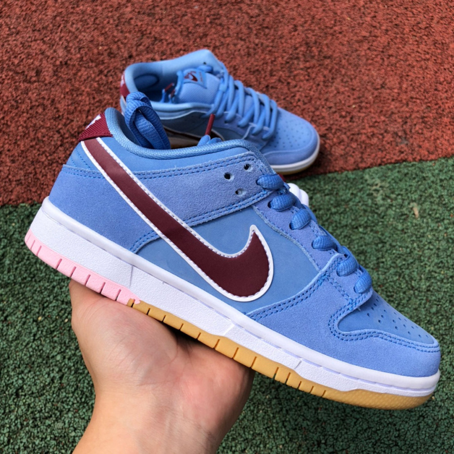  Nike SB Dunk Low PRM Phillies Sneakers   DQ4040-400 - FashionPlug