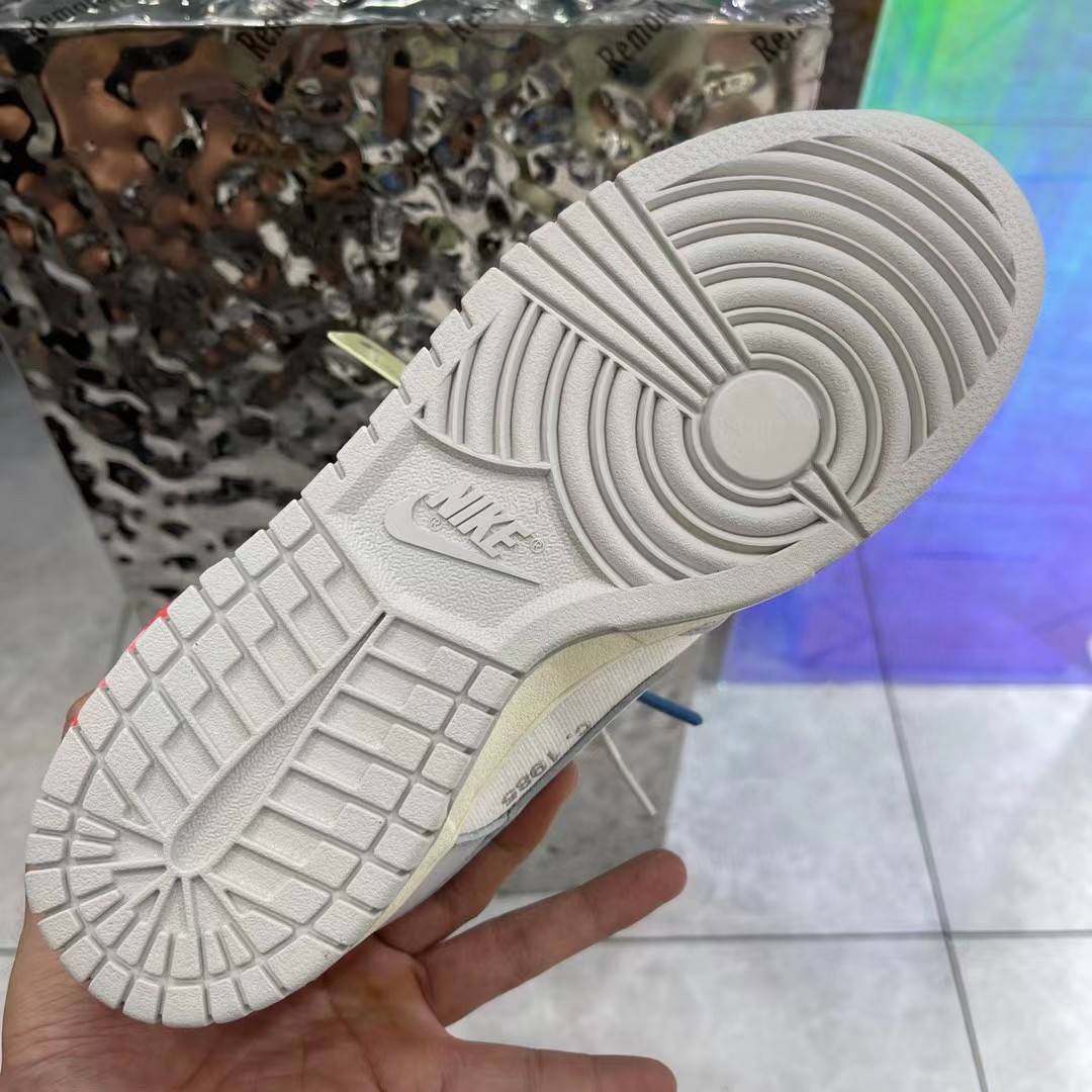 Off White x Dunk Low 'Lot 05of 50' Sneaker - FashionPlug
