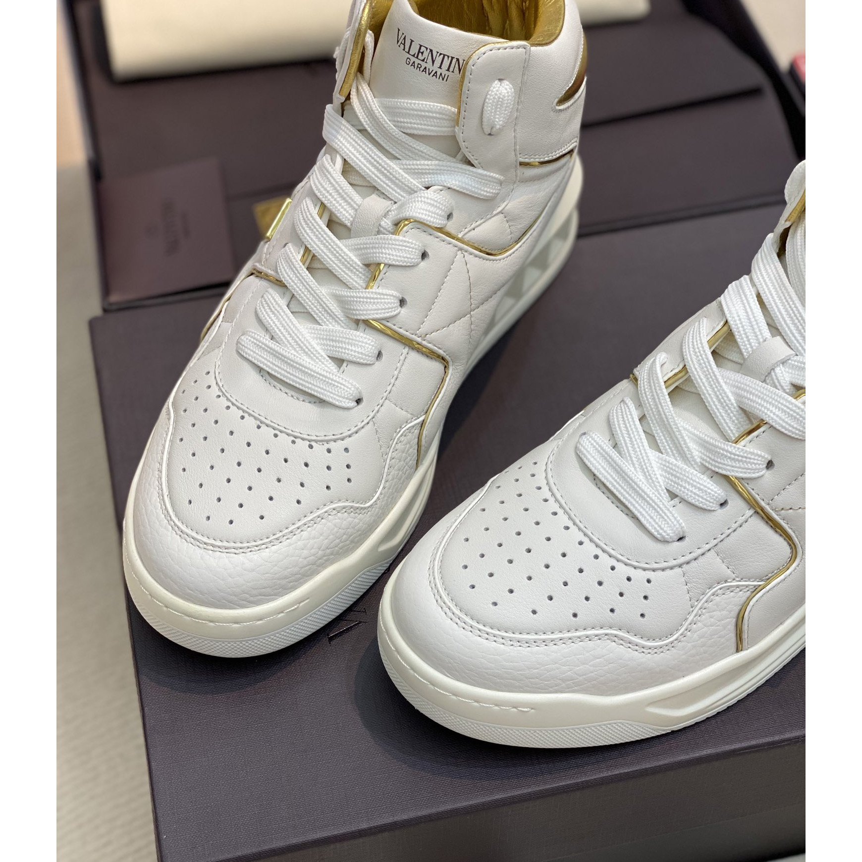 Valenti One Stud Mid-Top Nappa Sneaker - FashionPlug