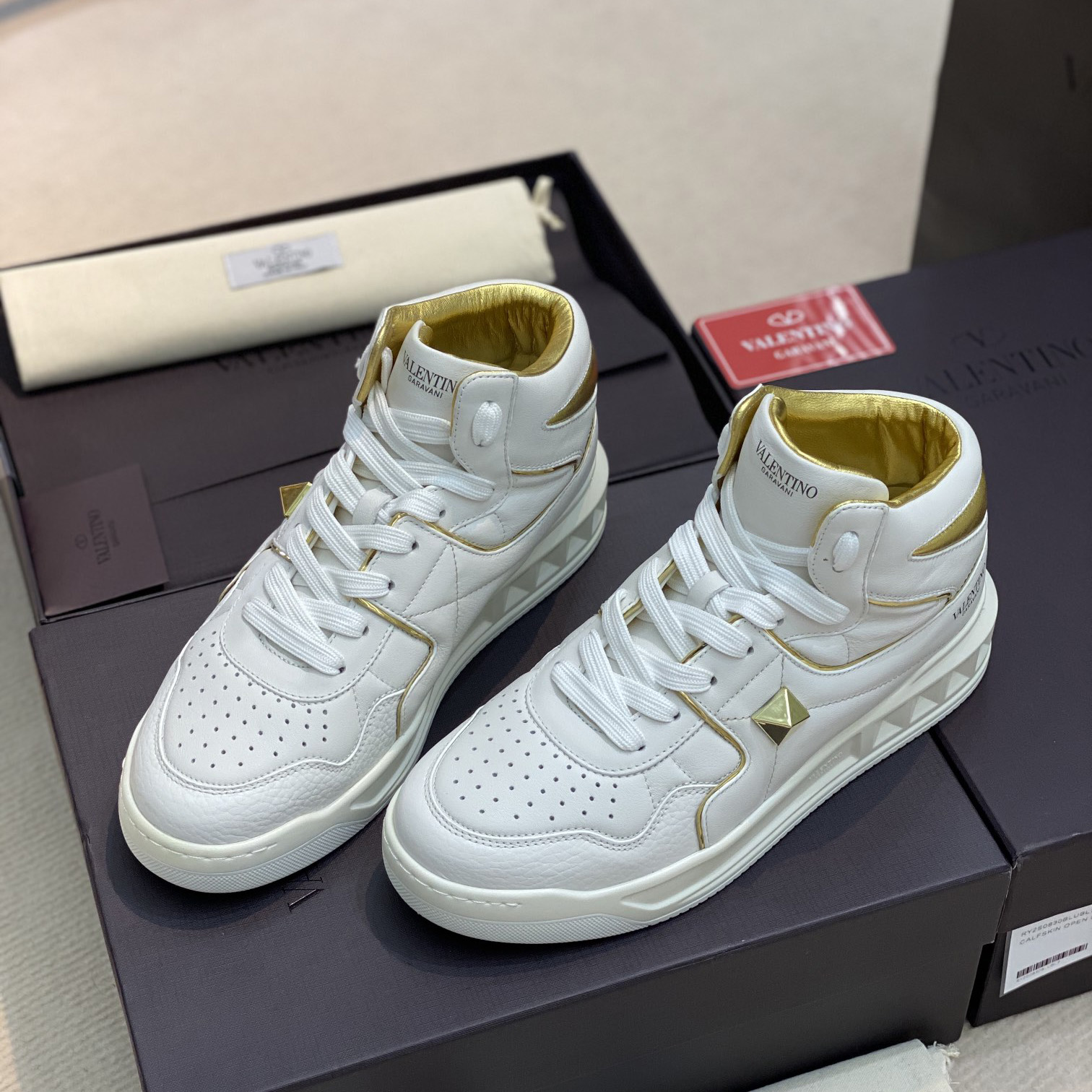 Valenti One Stud Mid-Top Nappa Sneaker - FashionPlug
