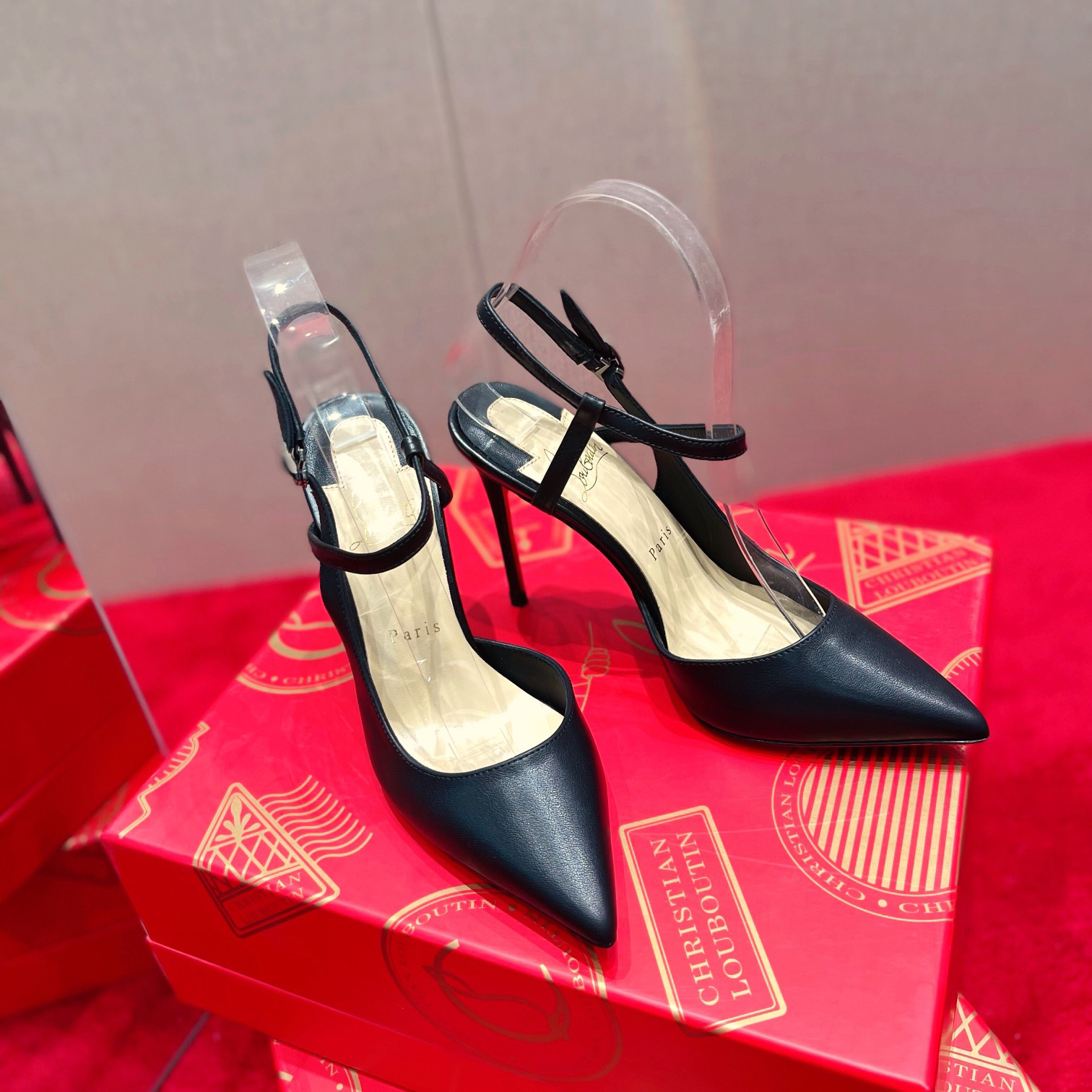 Christian Louboutin Jenlove  - FashionPlug