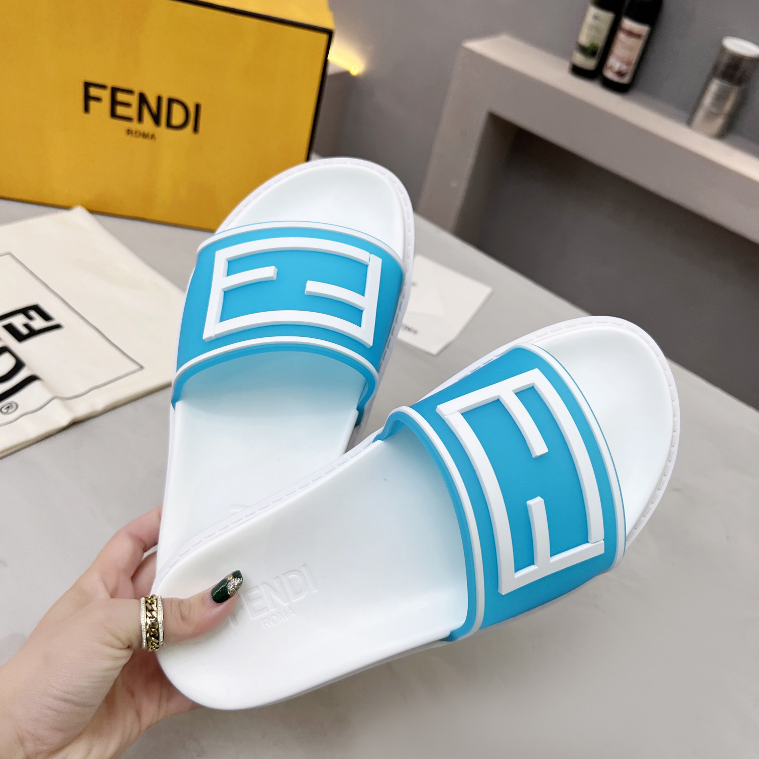 Fendi Baguette Slides - FashionPlug