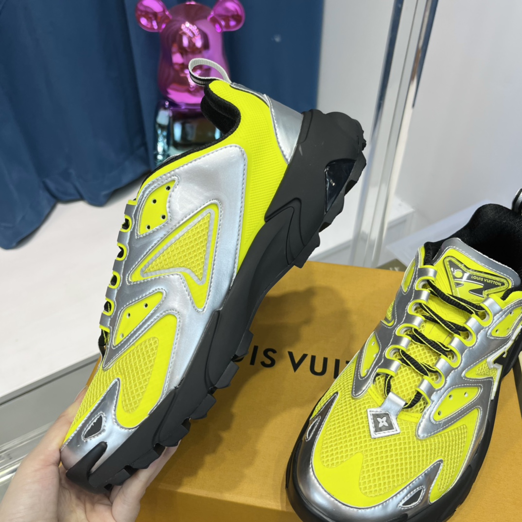 Louis Vuitton  LV Runner Tatic Sneaker     1AA3A8 - FashionPlug