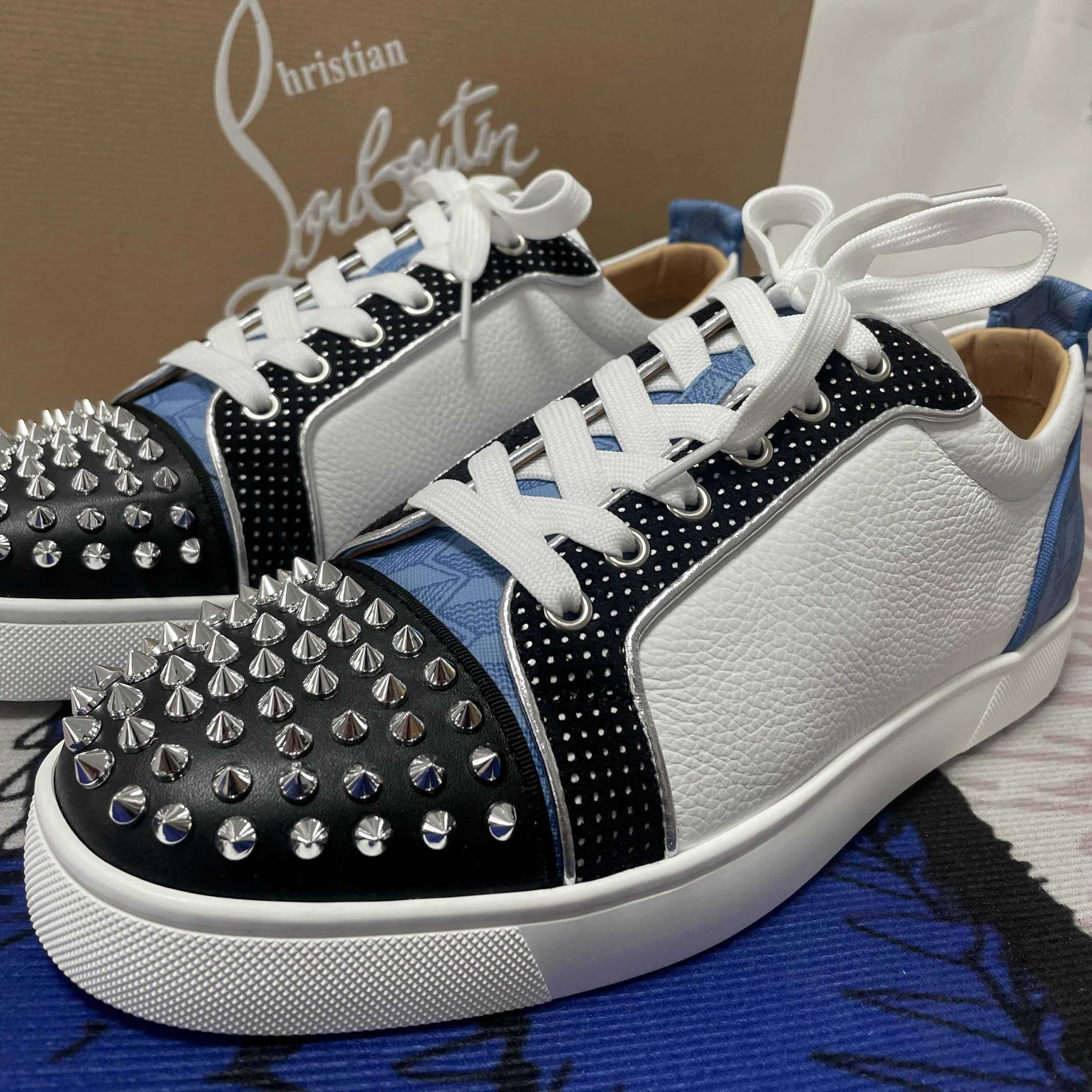 Christian Louboutin Sneaker - FashionPlug