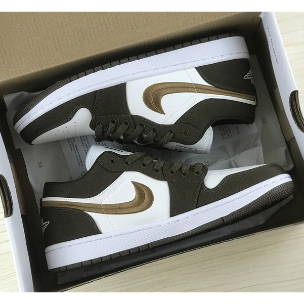  Air Jordan 1 Low SE WMNS “Light Olive”  Sneaker     DV0426-301 - FashionPlug