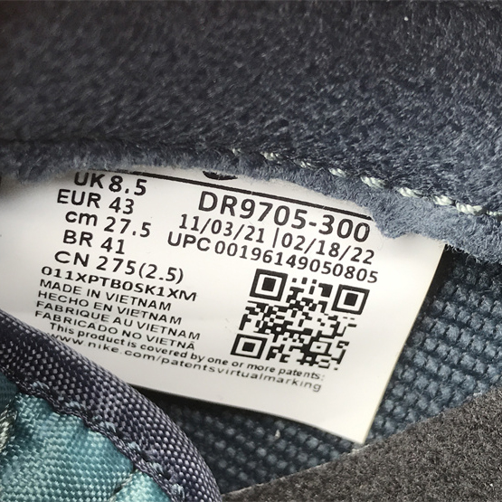 Nike Dunk Low  Sneaker     DR9705-300 - FashionPlug