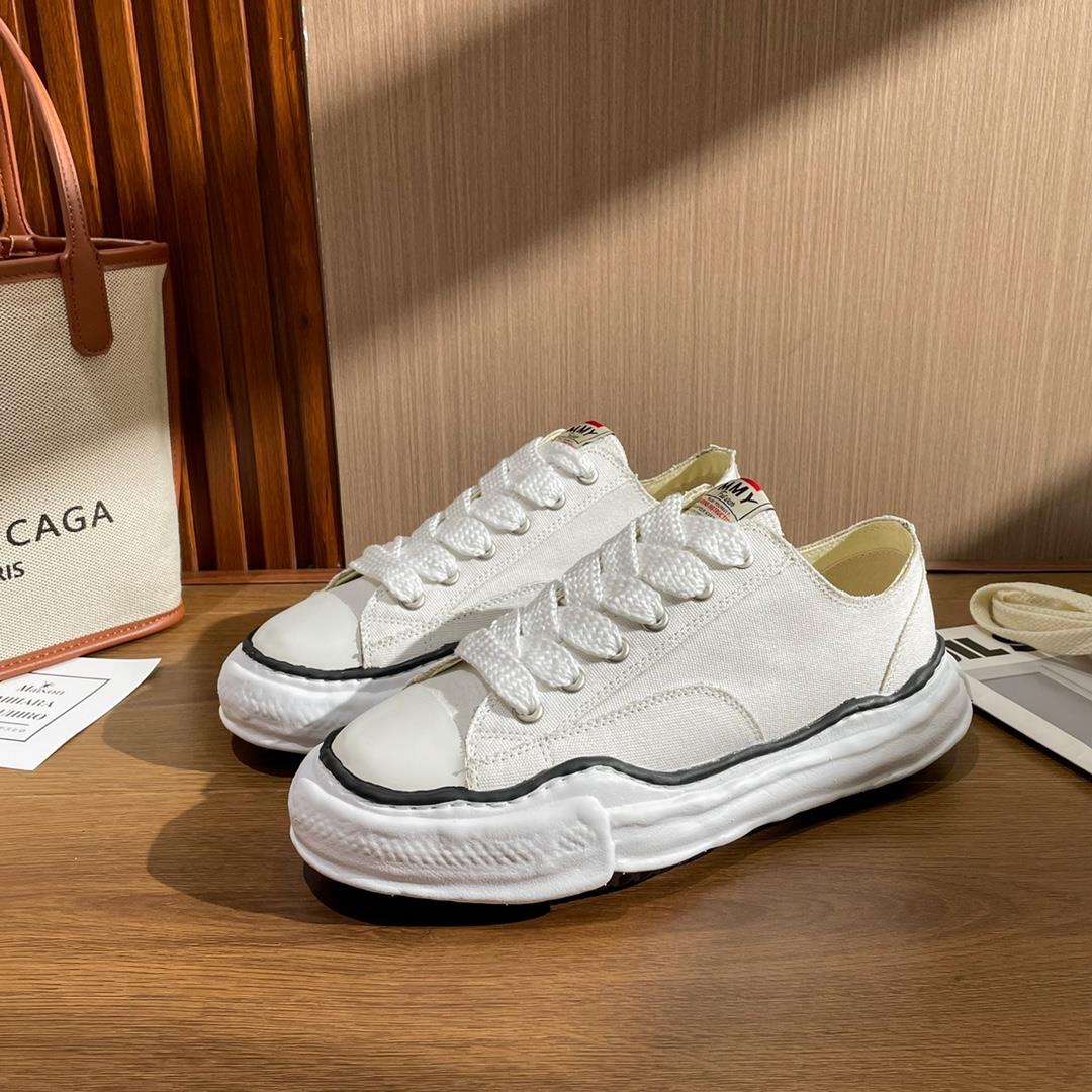 Maison Mihara Yasuhiro Wayne Original Sole Leather Low Sneaker - FashionPlug