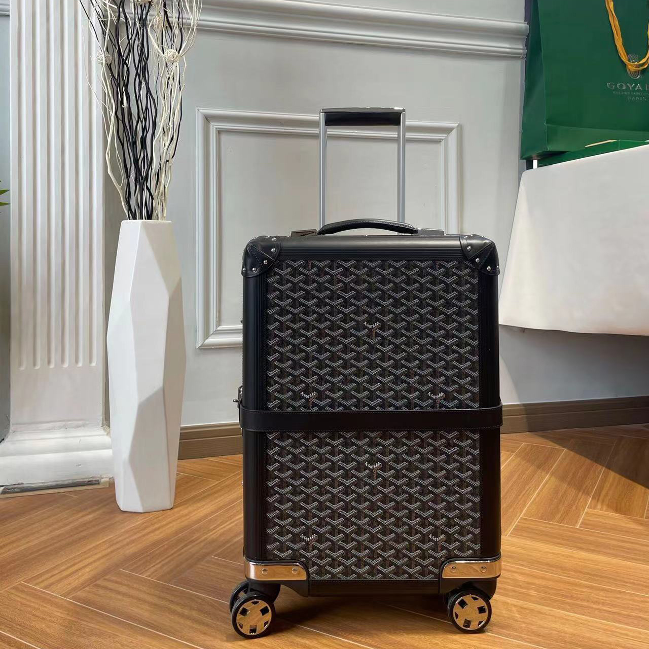 Goyard Satolas GM Rolling Suitcase - FashionPlug