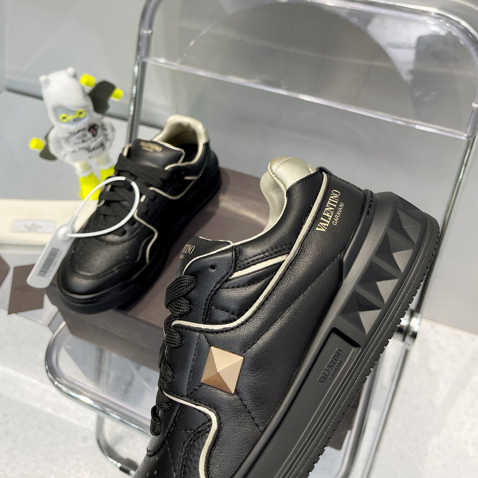 Valenti  One Stud Low-Top Calfskin Sneaker - FashionPlug