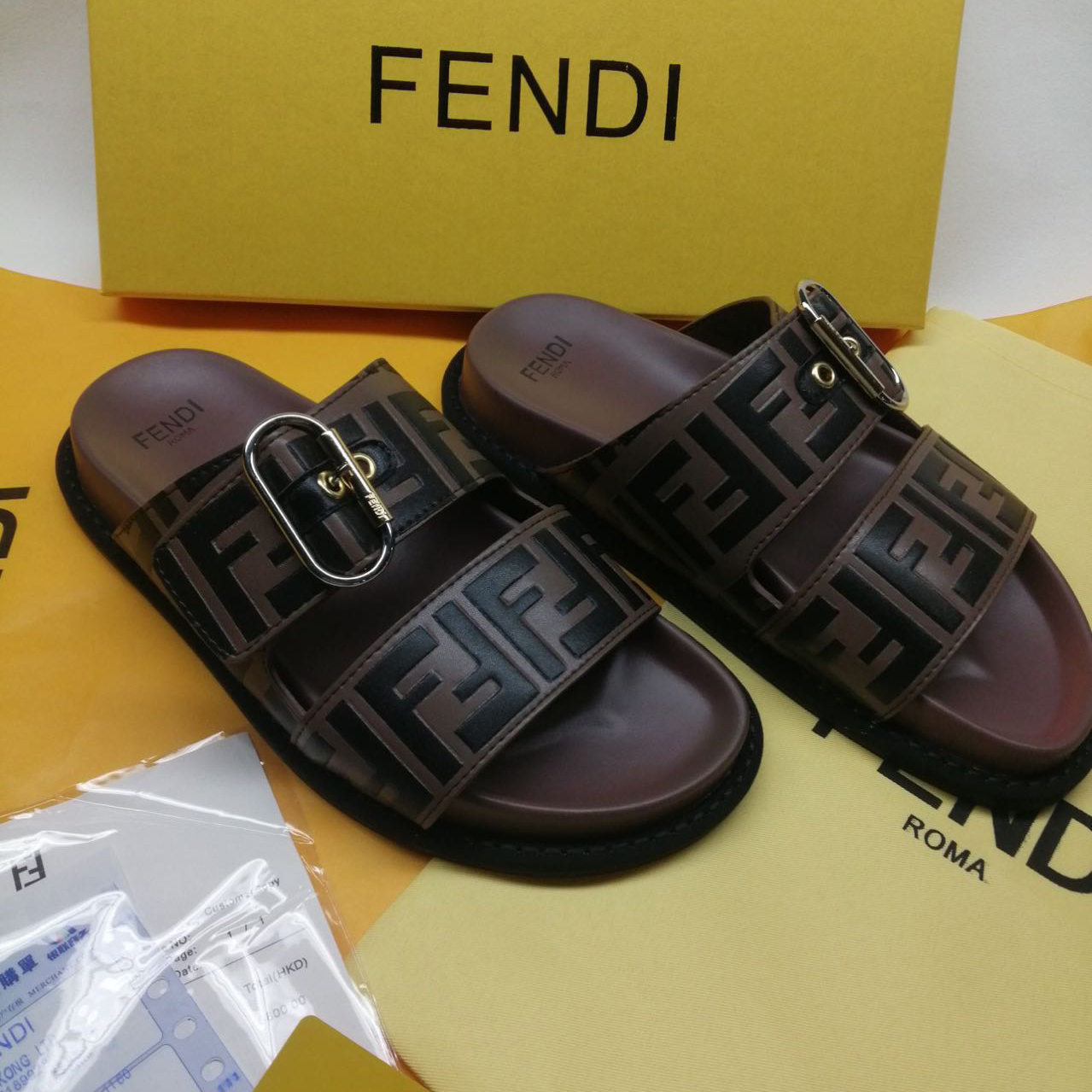 Fendi Multicolor Leather Slides(Brown) - FashionPlug