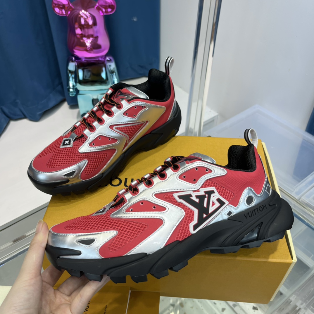 Louis Vuitton  LV Runner Tatic Sneaker     1AA39A - FashionPlug