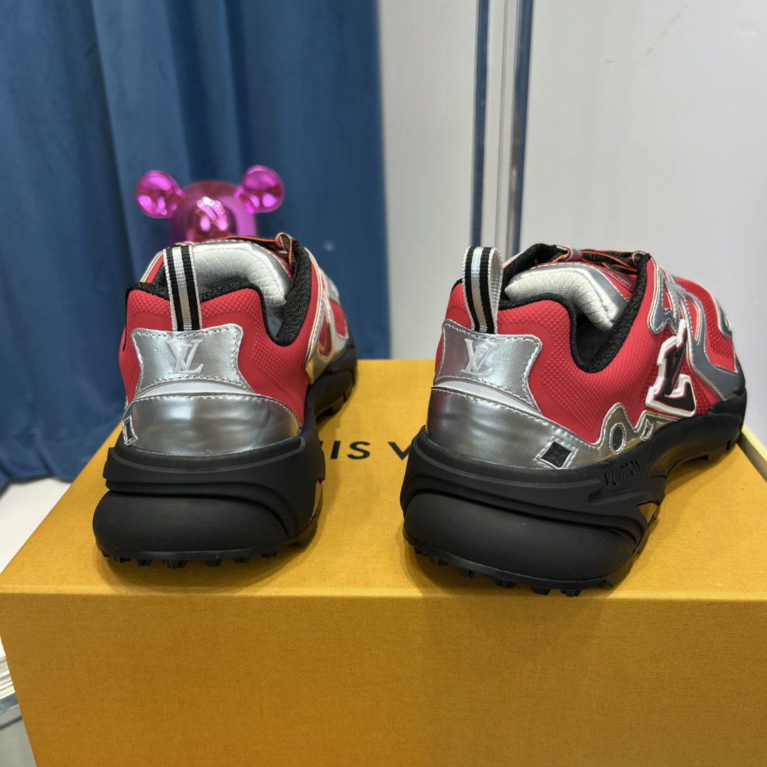 Louis Vuitton  LV Runner Tatic Sneaker     1AA39A - FashionPlug