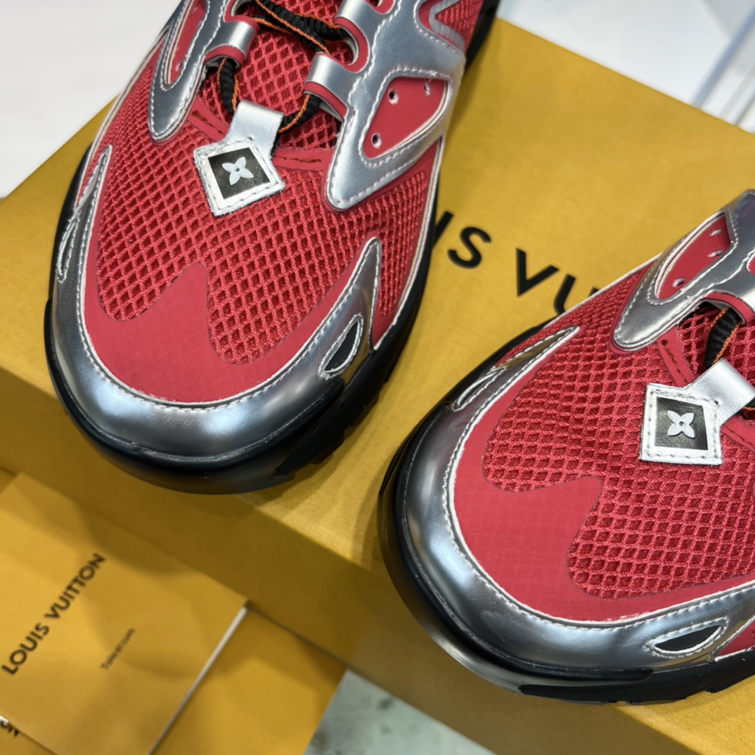 Louis Vuitton  LV Runner Tatic Sneaker     1AA39A - FashionPlug