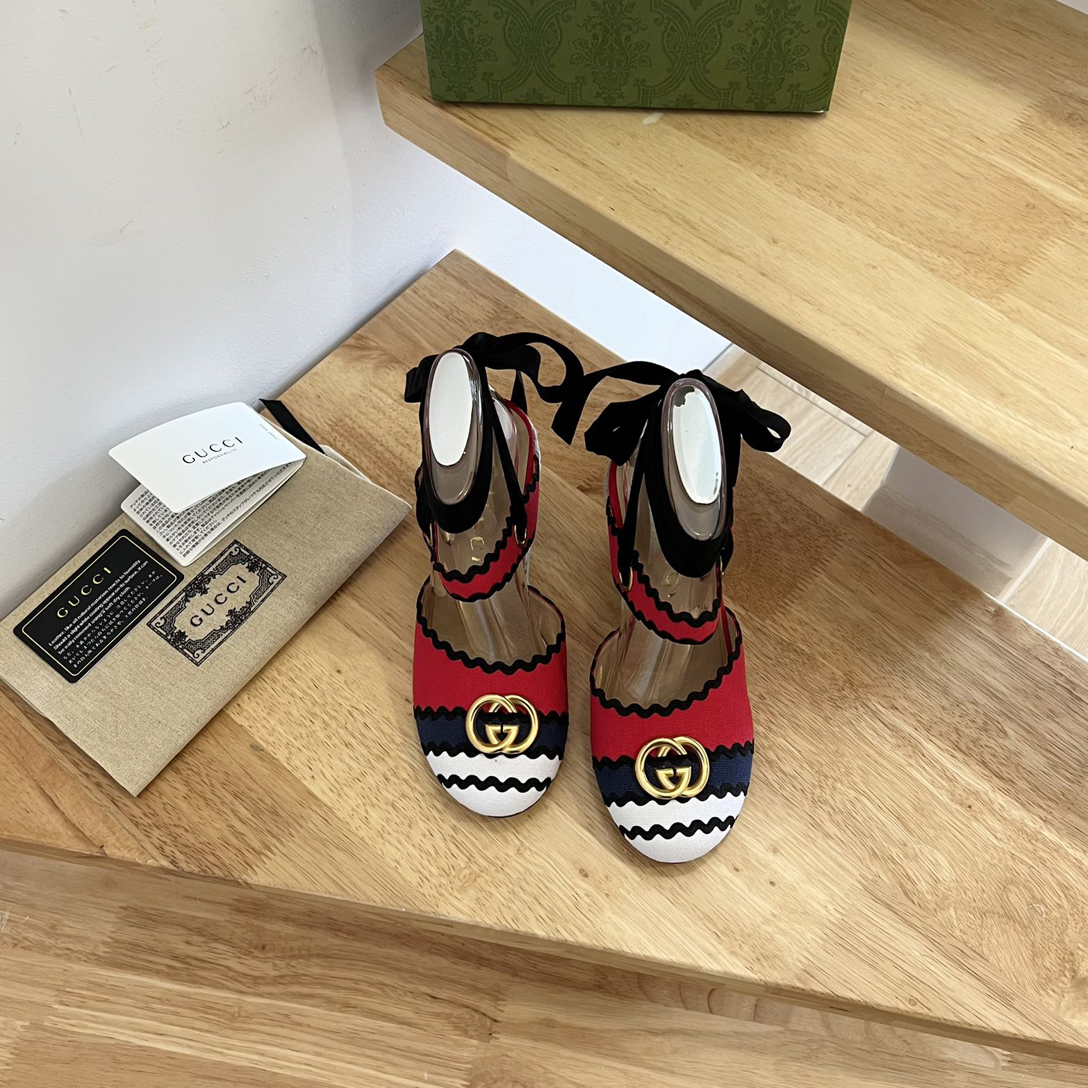 Gucci Women's Platform Espadrilles - FashionPlug