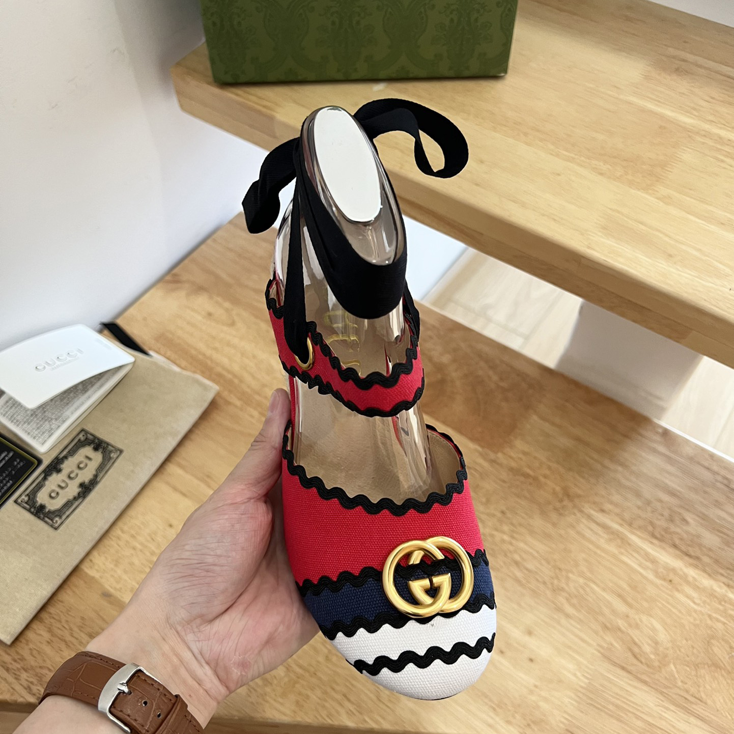 Gucci Women's Platform Espadrilles - FashionPlug