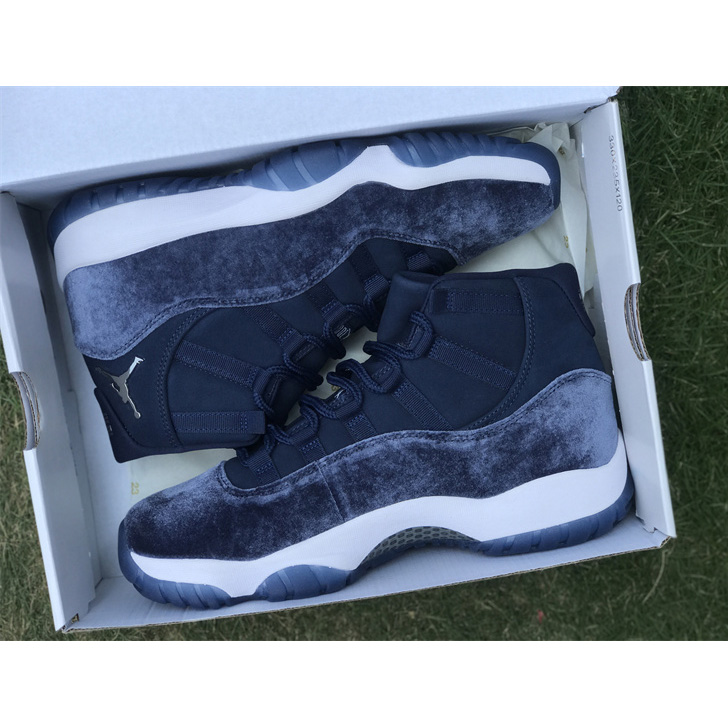 Air Jordan 11 Velvet WMNS “Midnight Navy” Sneaker      AR0715-441  - FashionPlug