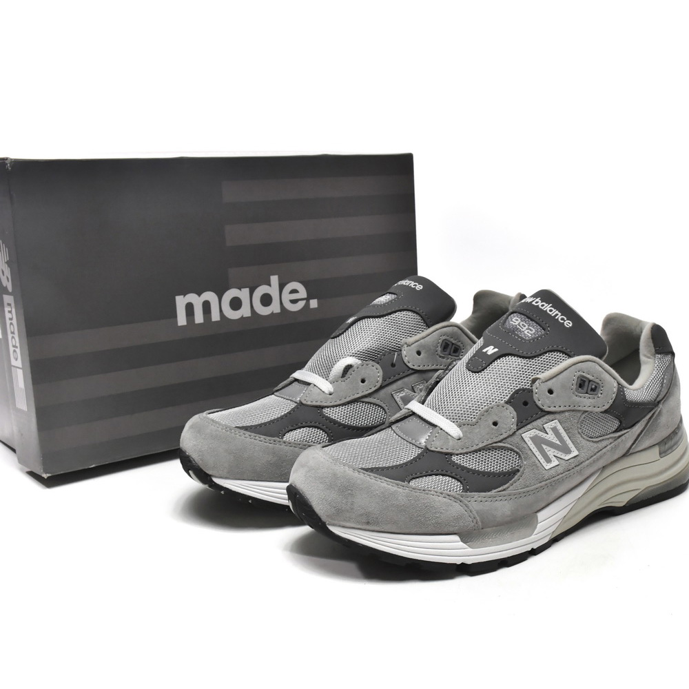 New Balance 992 Grey Sneakers        M992GR  - FashionPlug