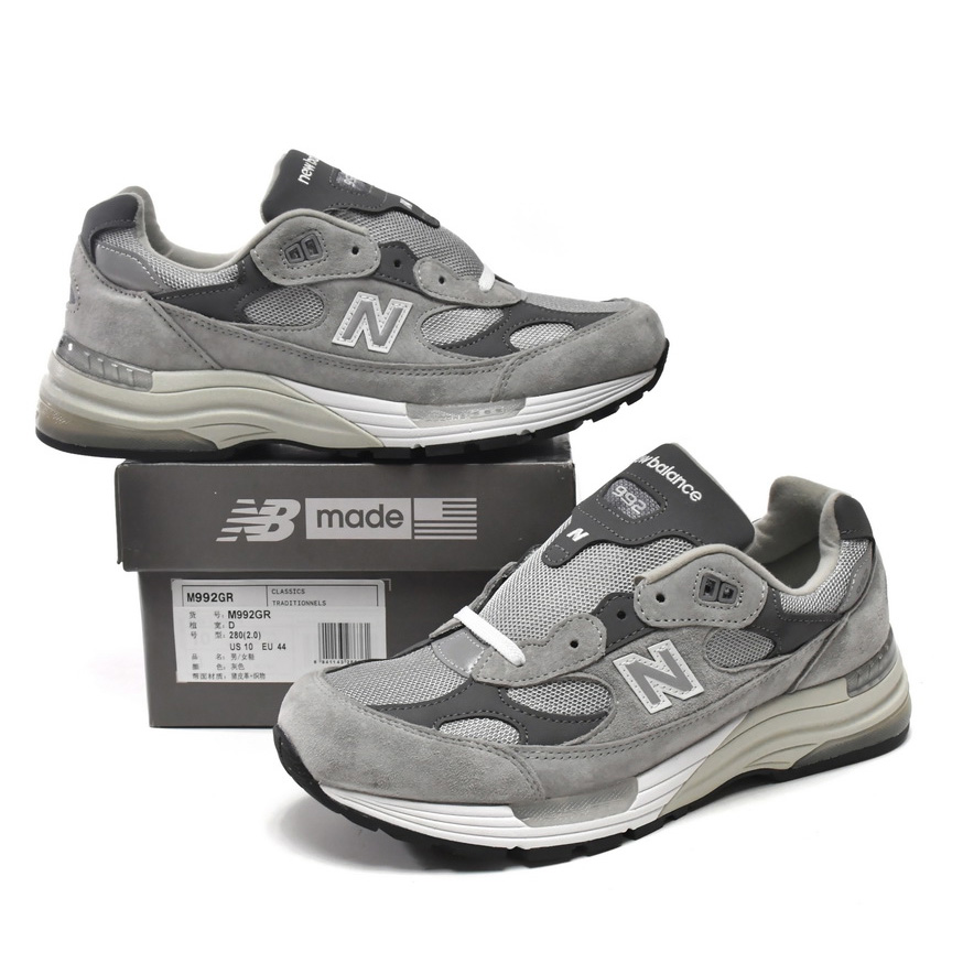 New Balance 992 Grey Sneakers        M992GR  - FashionPlug