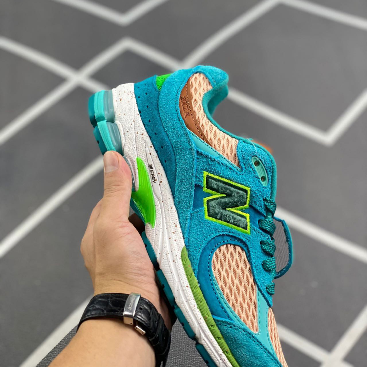 New Balance Running Sneakers          M2002RDD   - FashionPlug
