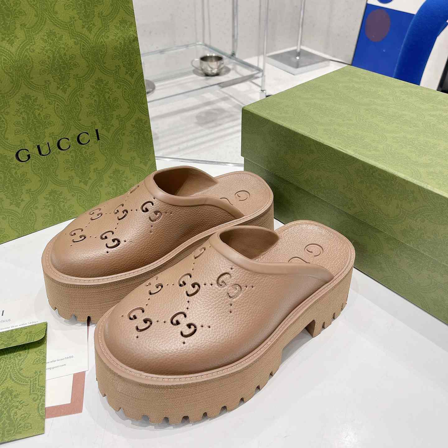 Gucci Women's GG Slip-On Sandal - FashionPlug