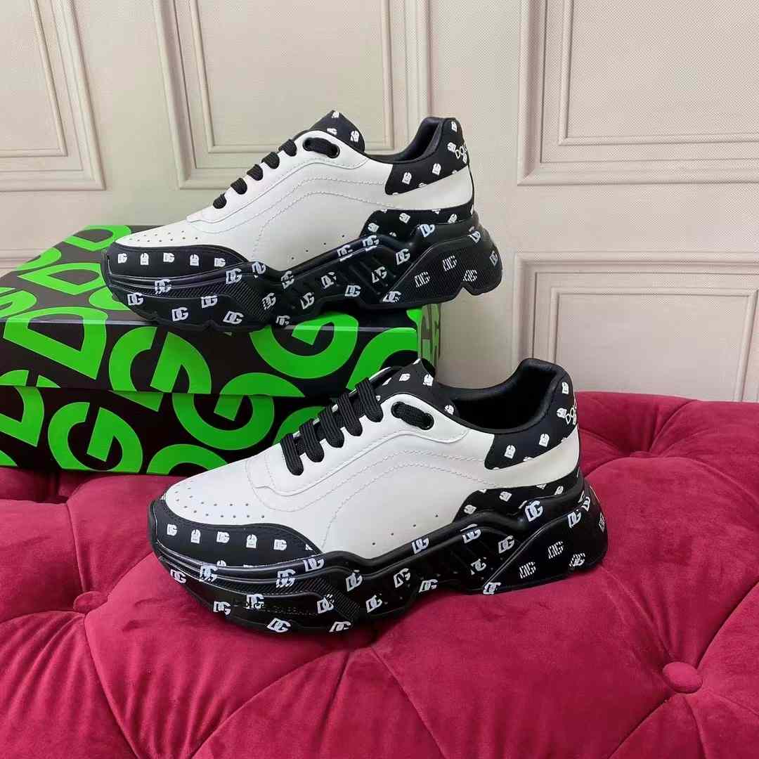 Dolce & Gabbana Calfskin Nappa Daymaster Sneakers - FashionPlug
