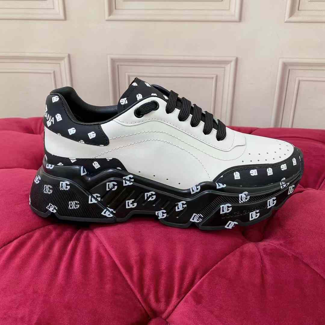 Dolce & Gabbana Calfskin Nappa Daymaster Sneakers - FashionPlug
