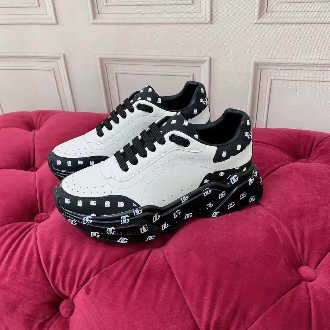 Dolce & Gabbana Calfskin Nappa Daymaster Sneakers - FashionPlug