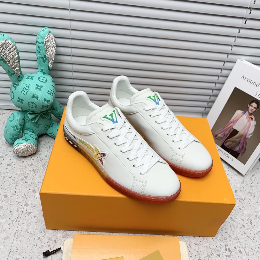 Louis Vuitton Luxembourg Samothrace Sneaker      1A9G09 - FashionPlug