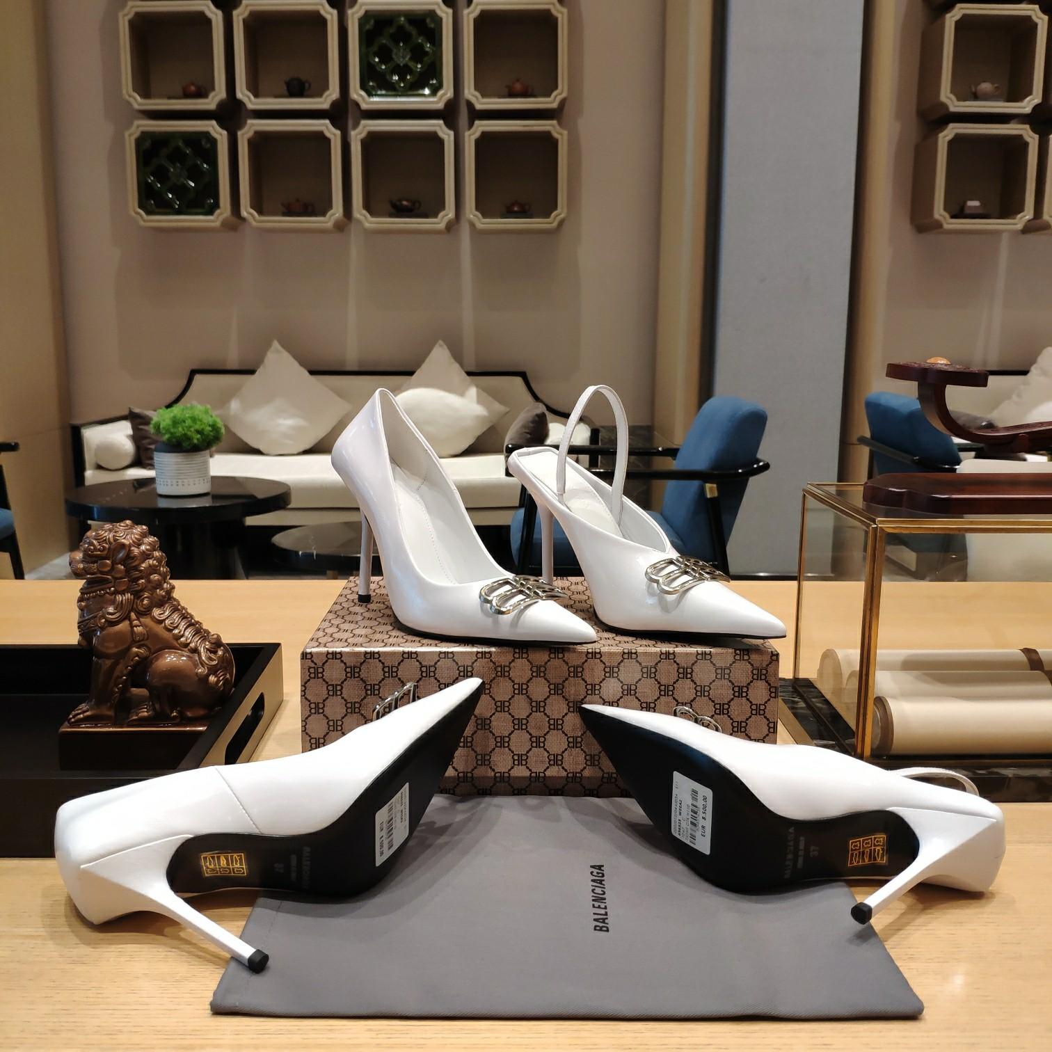 Balenciaga BB Leather Pumps - FashionPlug
