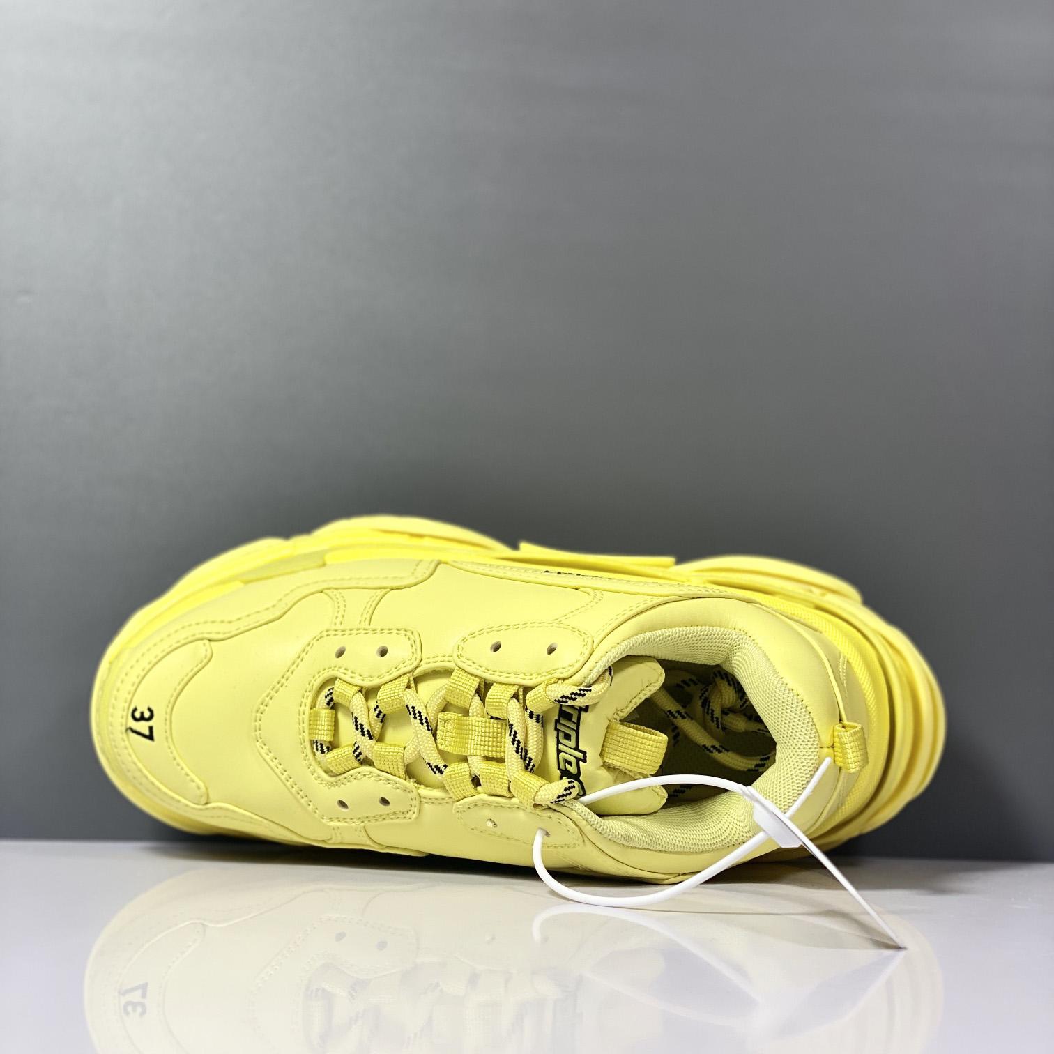 Balenciaga Triple S Sneaker - FashionPlug