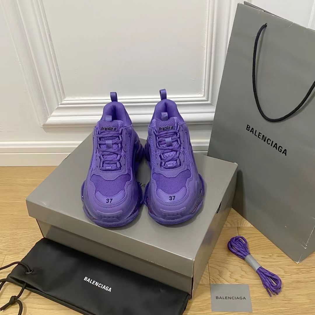 Balenciaga Triple S Sneaker Clear Sole - FashionPlug