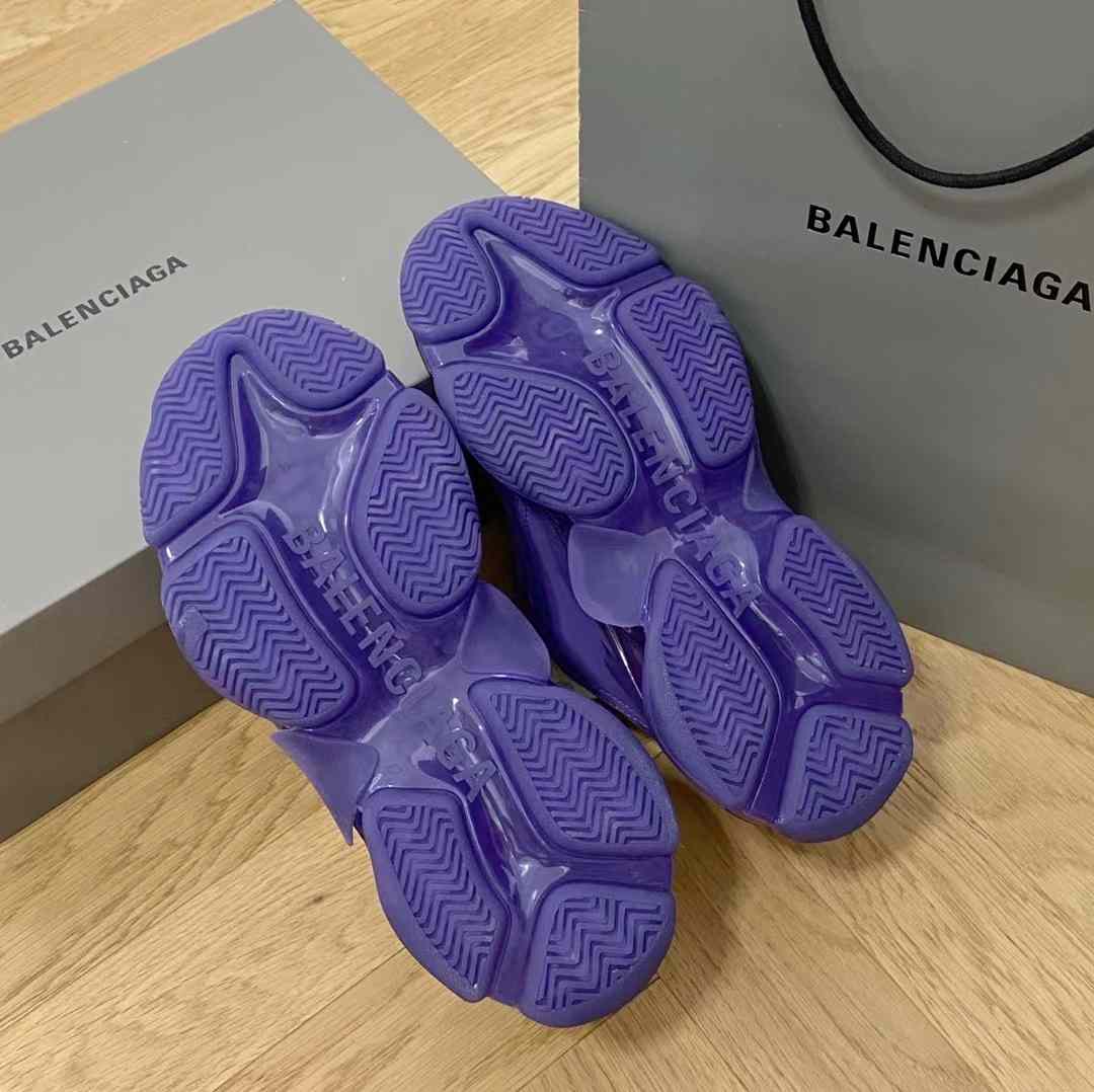Balenciaga Triple S Sneaker Clear Sole - FashionPlug