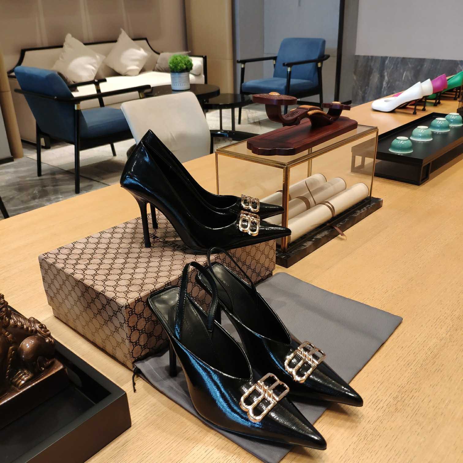 Balenciaga BB Leather Pumps - FashionPlug