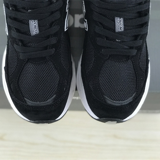 New Balance 990 V3 Sneakers          - FashionPlug