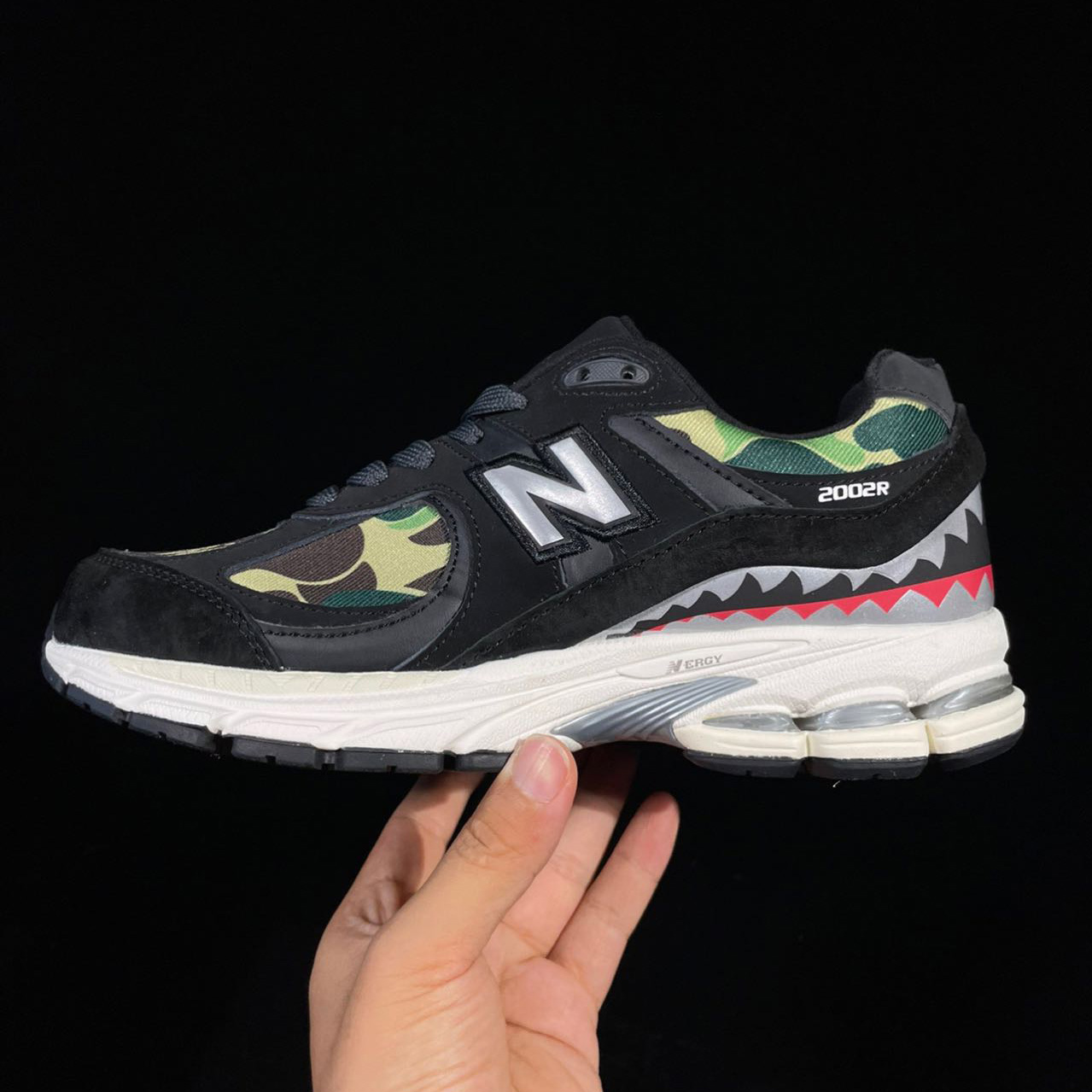 New Balance 2002R x Bape Sneakers             M2002RBF  - FashionPlug