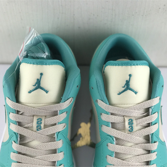 Air Jordan 1 Low Surface Sneaker    DC0774-131 - FashionPlug