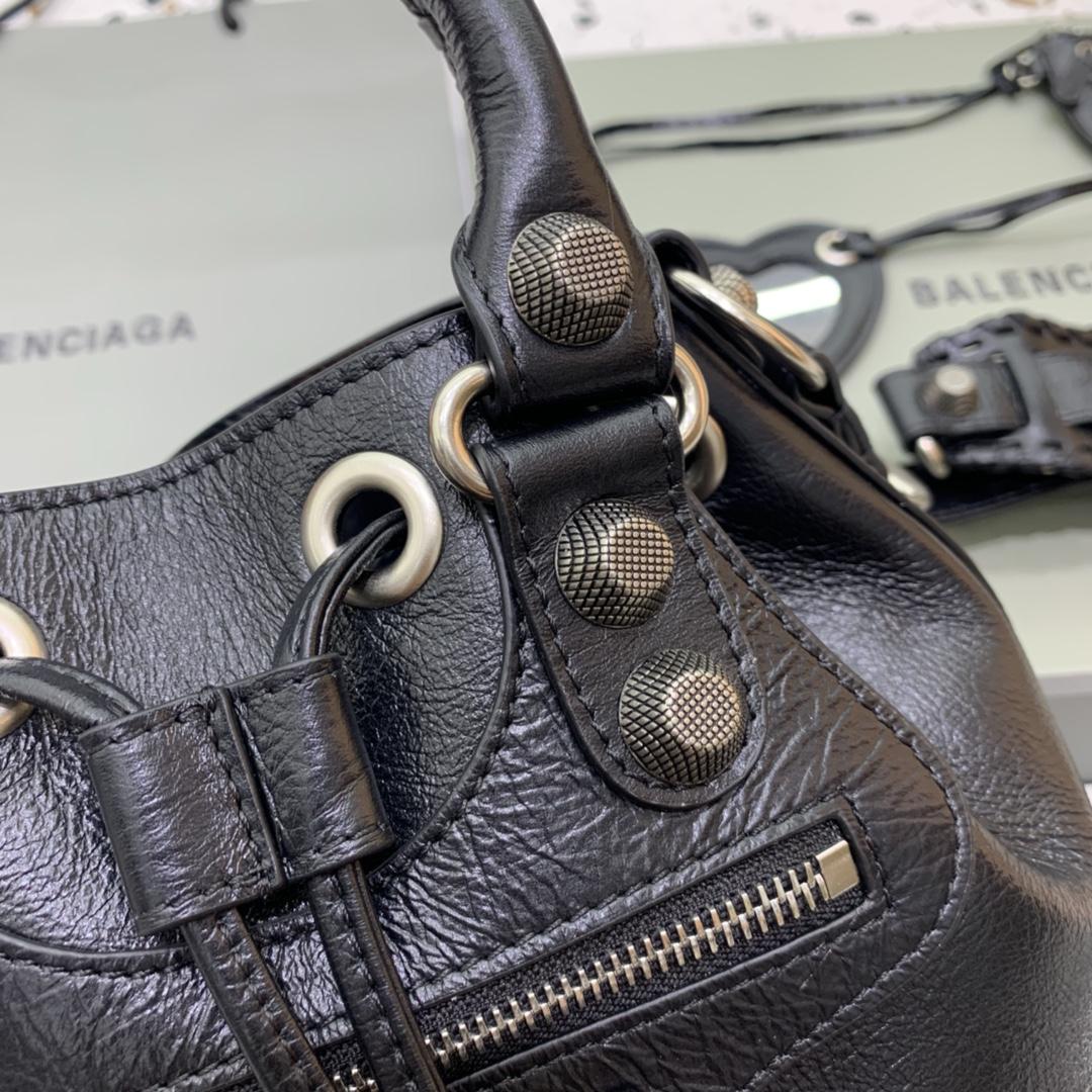 Balenciaga Le Cagole Small Bucket Bag In Black Arena Lambskin, Aged-Silver Hardware(30-22.9-17cm) - FashionPlug