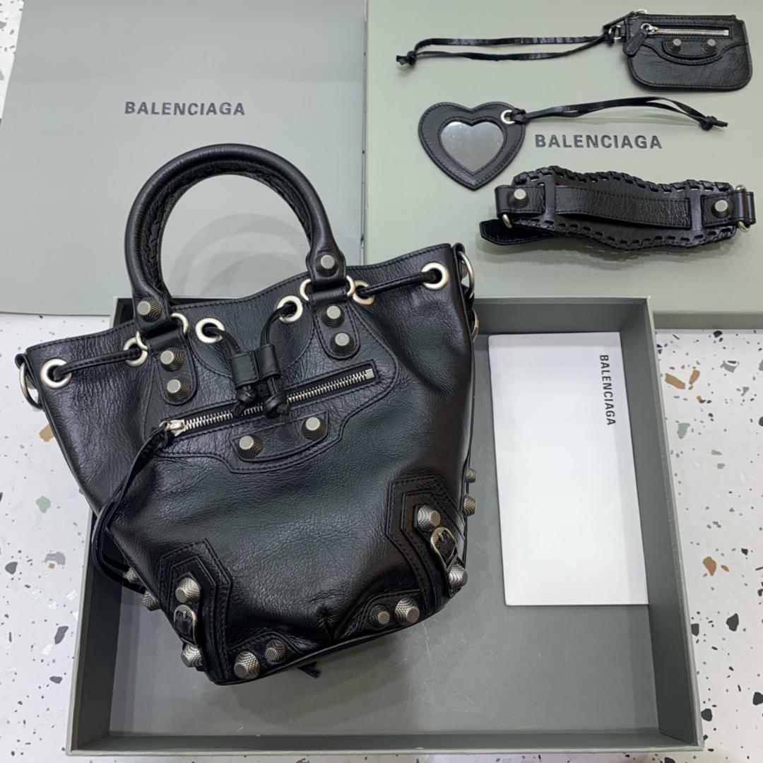 Balenciaga Le Cagole Small Bucket Bag In Black Arena Lambskin, Aged-Silver Hardware(30-22.9-17cm) - FashionPlug