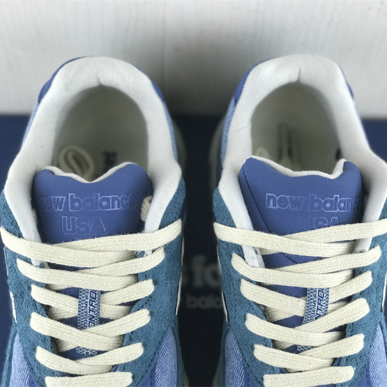 New Balance 990 Sneakers             - FashionPlug