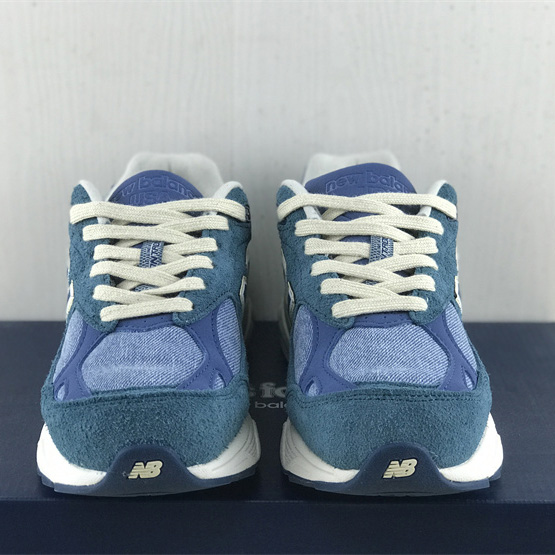 New Balance 990 Sneakers             - FashionPlug