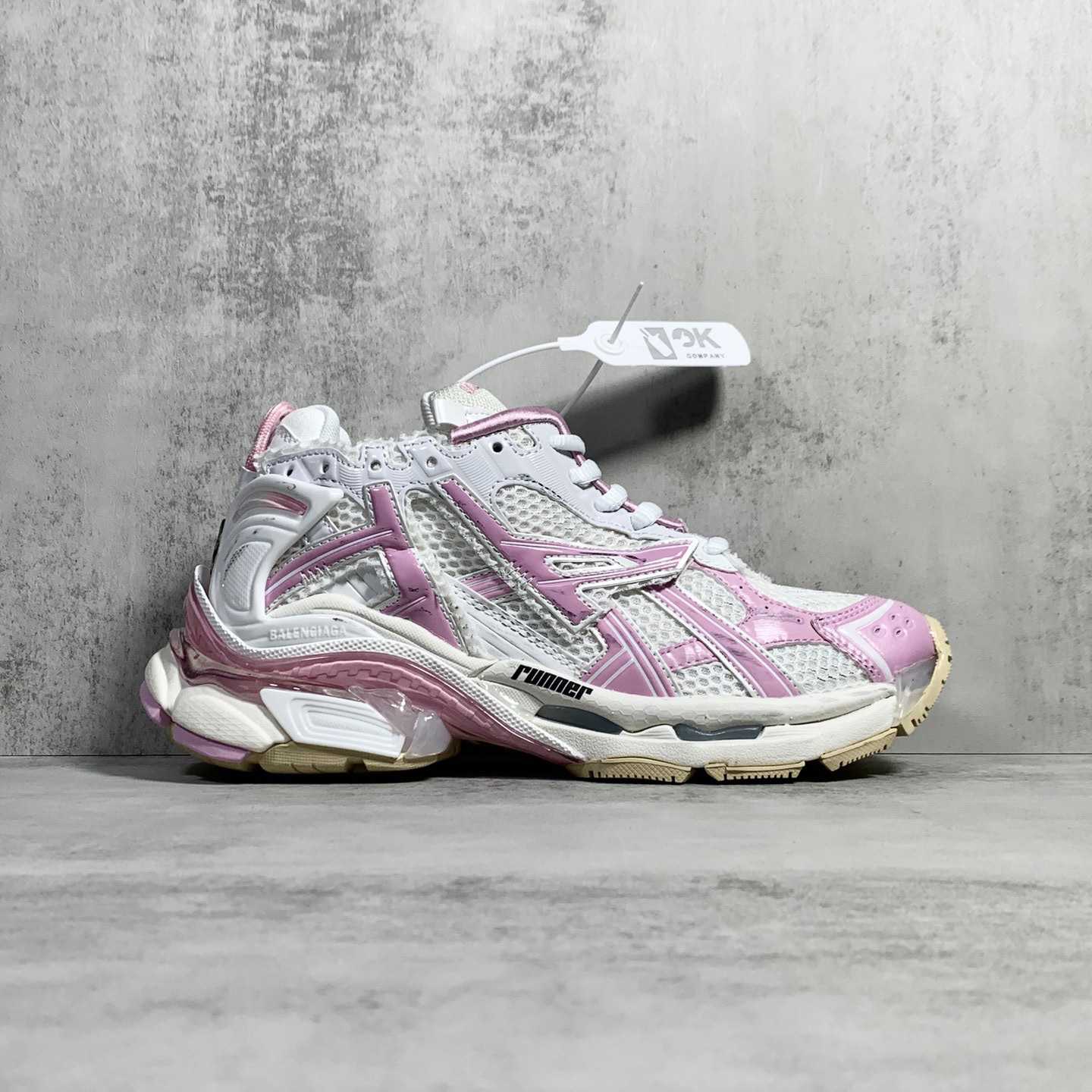 Balenciaga Runner Sneaker In White, Pink, Beige And Black Mesh And Nylon - FashionPlug