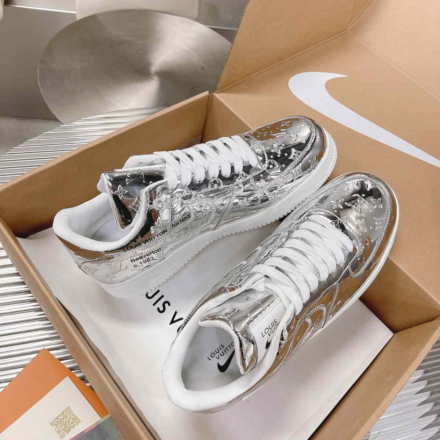 Louis Vuitton x Air Jordan1 Low AJ1 Sneaker - FashionPlug