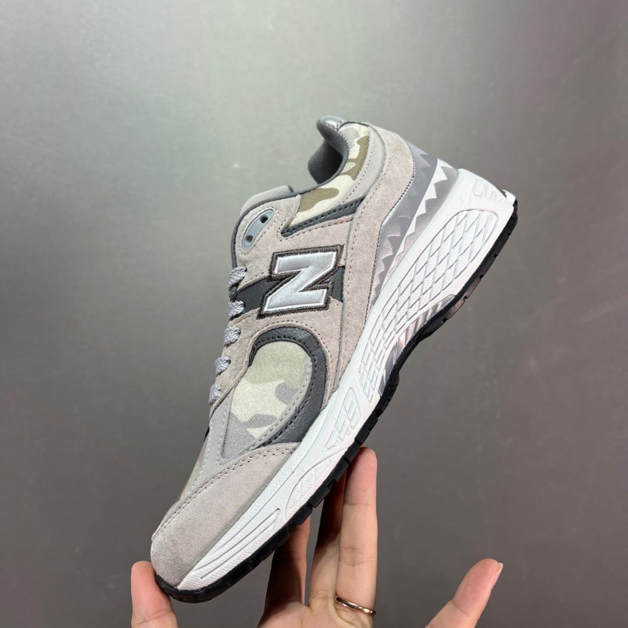 New Balance 2002R x Bape Sneakers             M2002RBF  - FashionPlug
