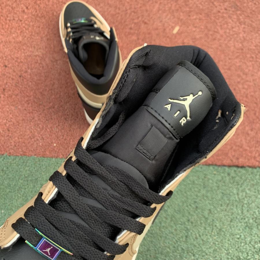 Air Jordan 1 AJ1 Sneaker    AH7389-003 - FashionPlug