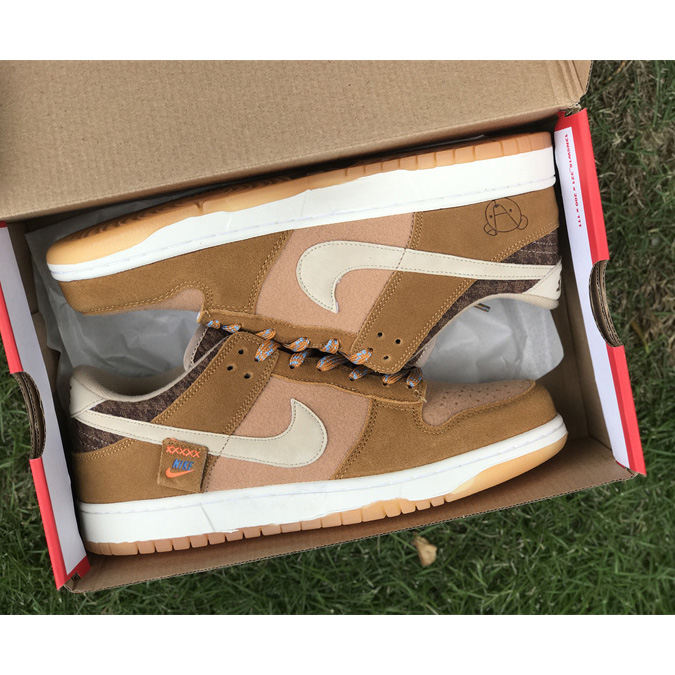 Nike Dunk Low Sneaker   DZ5350-288 - FashionPlug