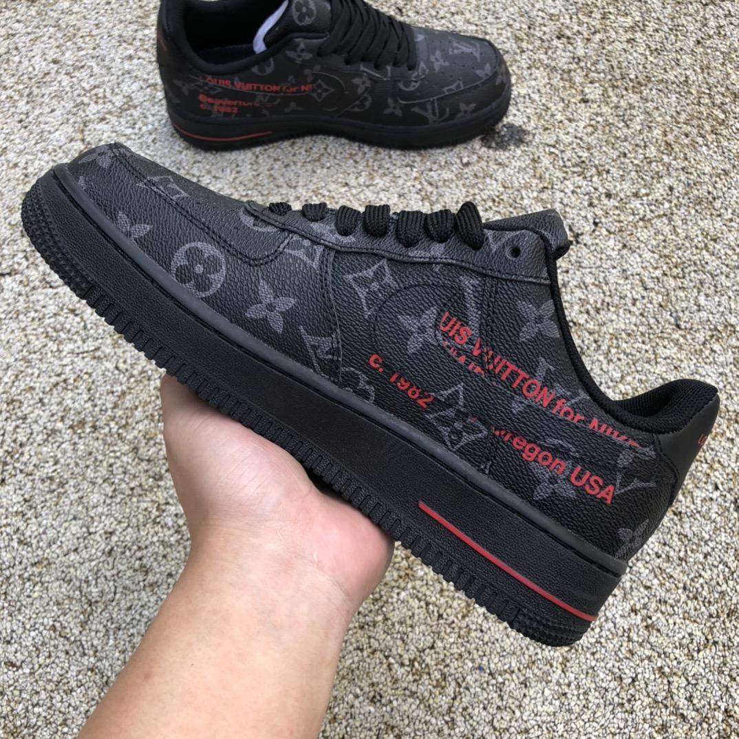 Louis Vuitton LV x Nike Air Force 1 x Off-White Sneaker       1A9VD8 - FashionPlug