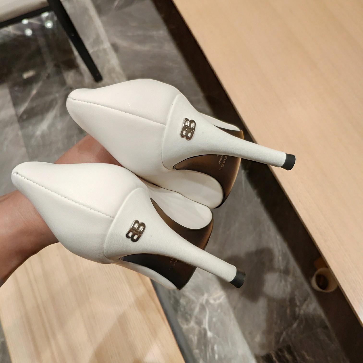 Balenciaga Odeon 90mm Pump  - FashionPlug