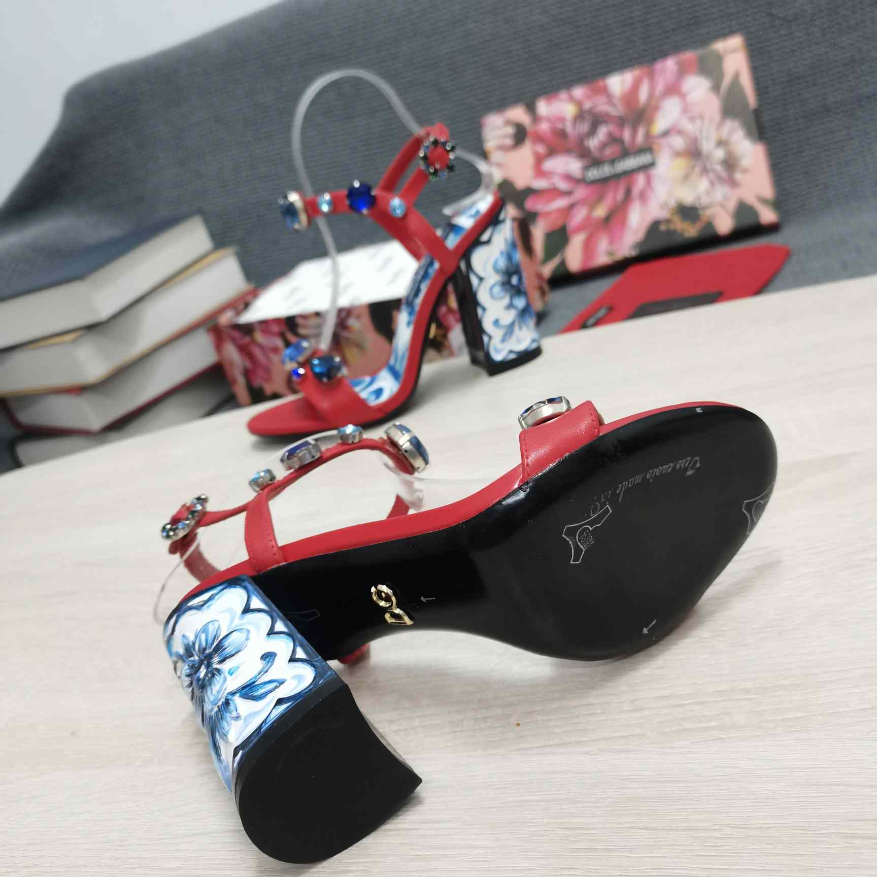 Dolce & Gabbana Patent Leather Sandals With Embroidery And Painted Heel - FashionPlug