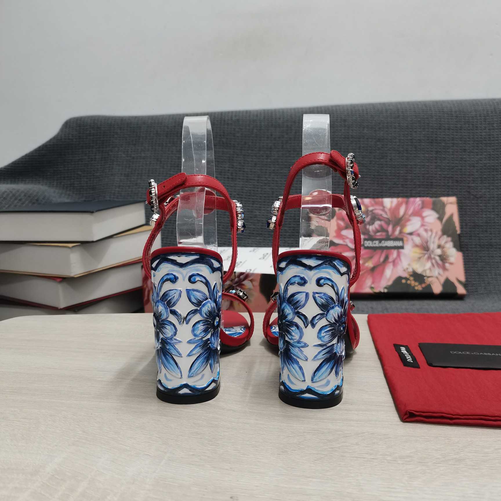 Dolce & Gabbana Patent Leather Sandals With Embroidery And Painted Heel - FashionPlug